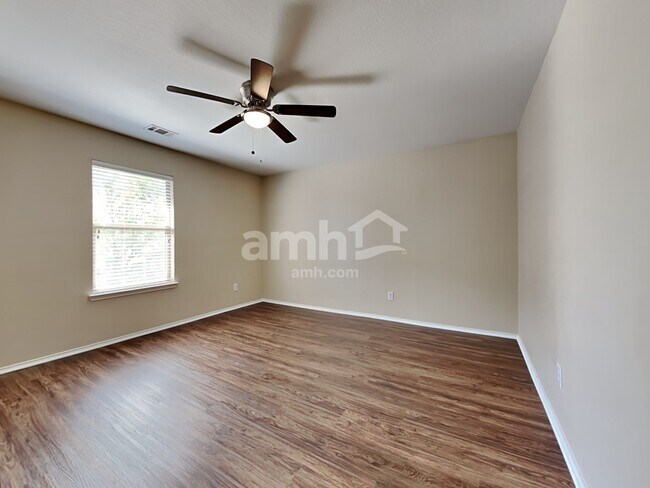 Building Photo - 2847 Park Springs Drive
