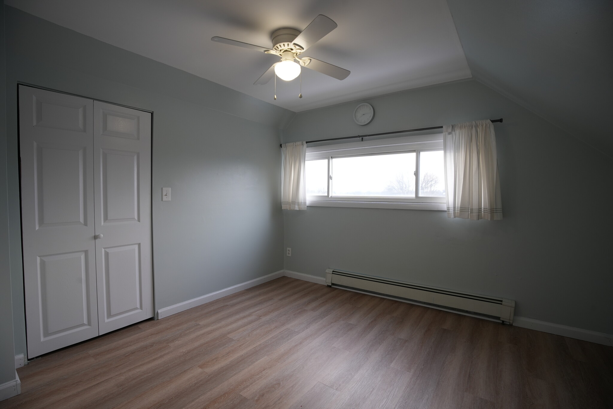 Building Photo - 90 Cobalt Ridge Dr E