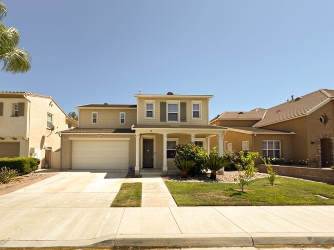 Building Photo - ~Temecula's Wolf Creek Community~ Beautifu...