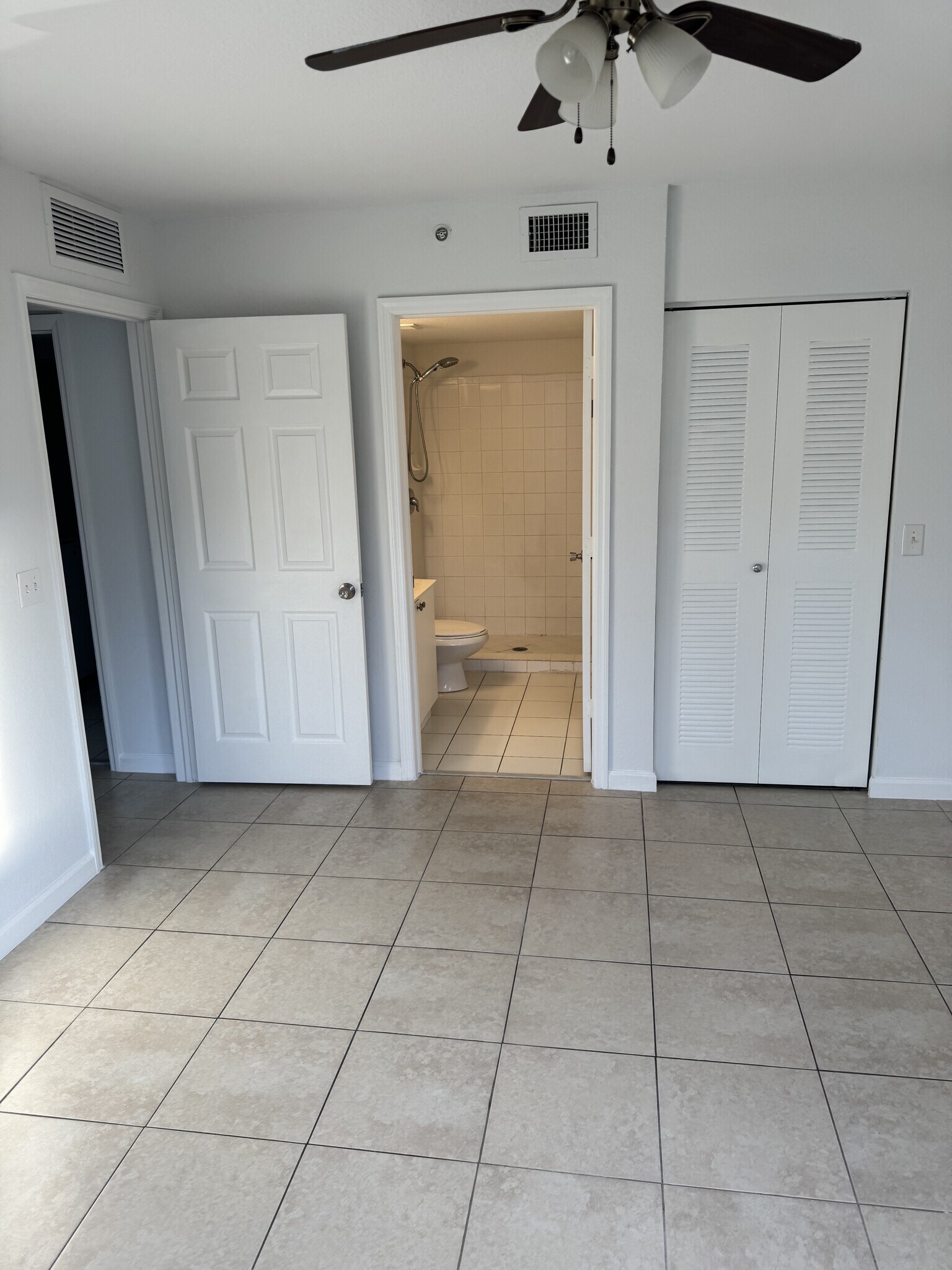 Building Photo - 15410 SW 284th St