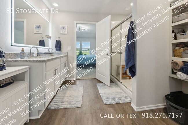Building Photo - 80 Stonegate Dr