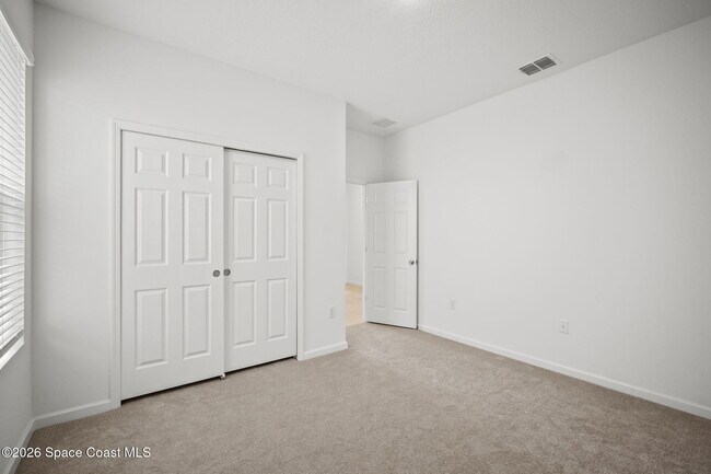 Building Photo - 2274 Middlebury Drive