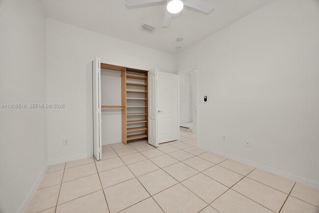 Building Photo - 18322 SW 94th Ct