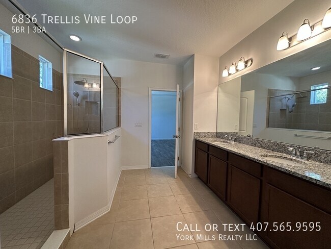 Building Photo - 6836 Trellis Vine Loop