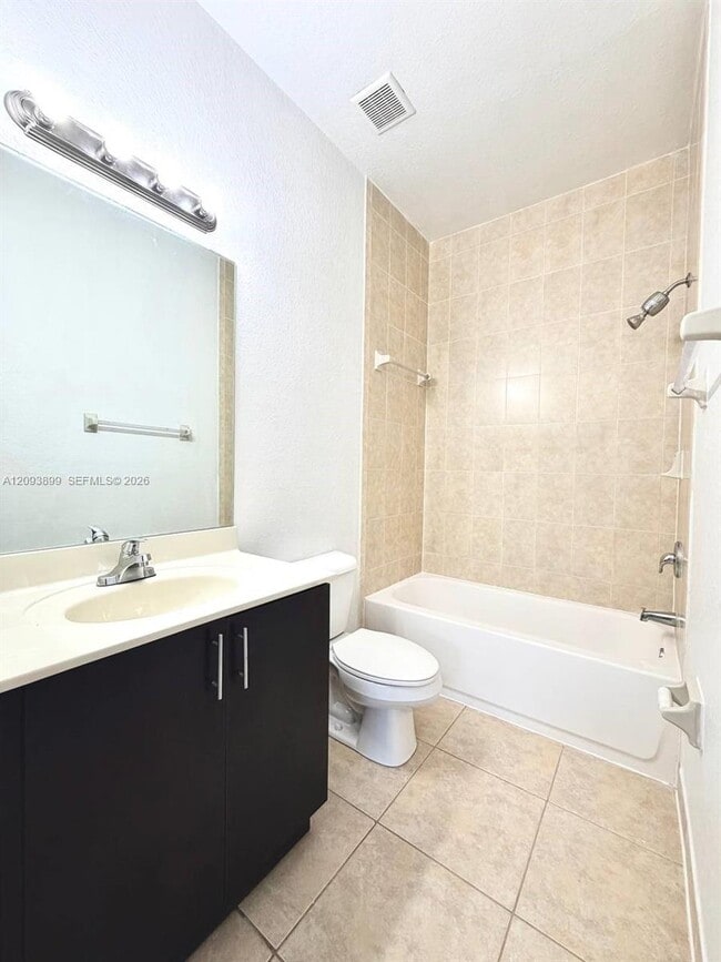 Building Photo - 3423 W 80th St