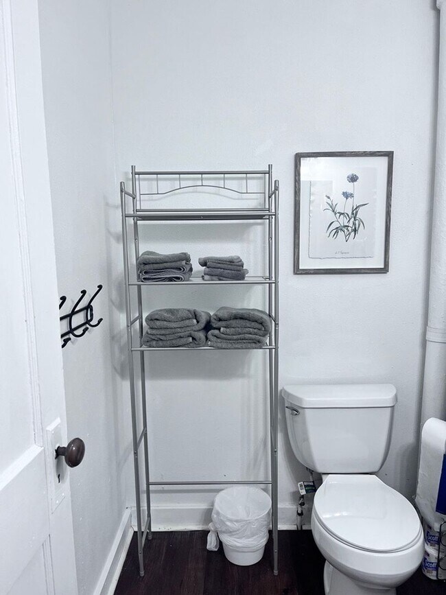 Building Photo - Drake Triplex