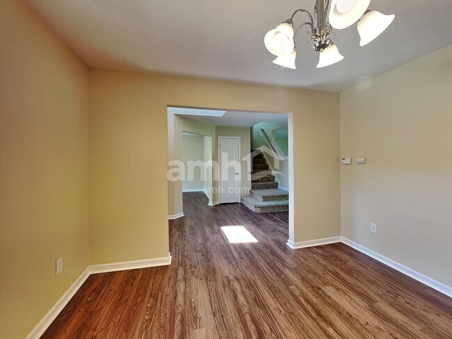 Building Photo - 12024 Seahawks Ln