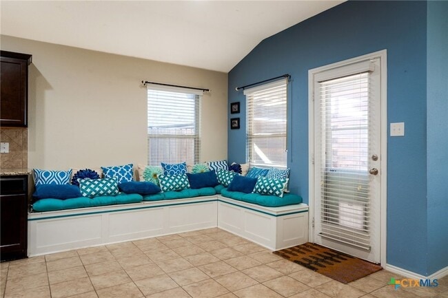 Building Photo - 1502 Shim's Blvd