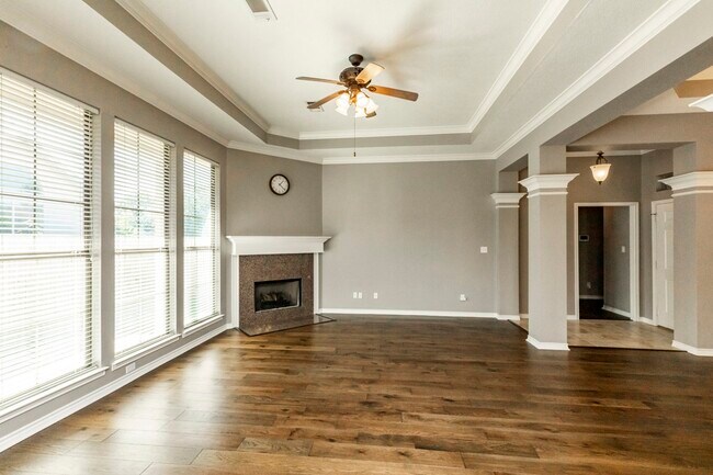 Building Photo - 434 Harbor Oaks Dr