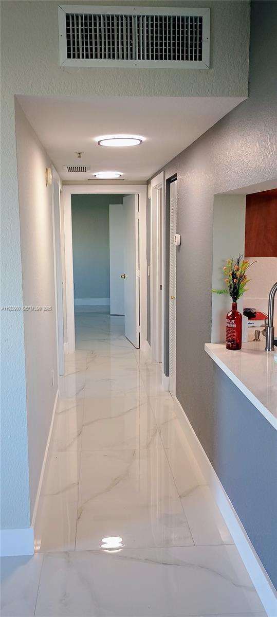 Building Photo - 36 NW 6th Ave