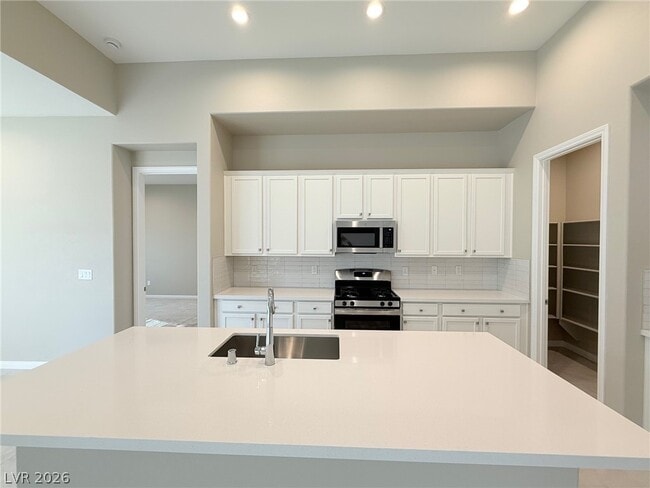 Building Photo - 889 Cottonwood Hl Pl