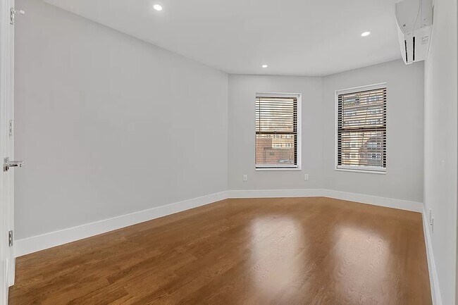 Building Photo - 153 East 26th Street