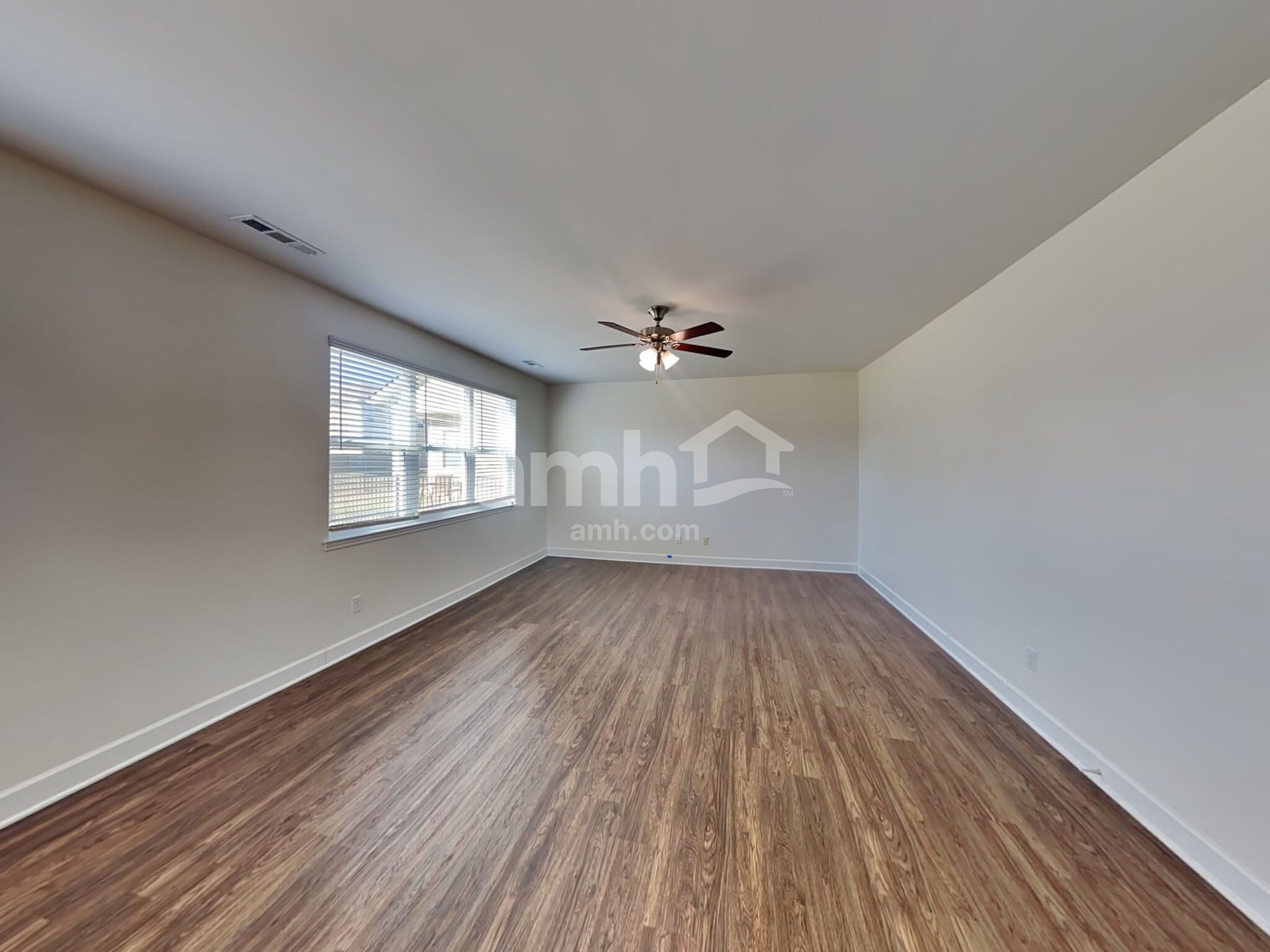 Building Photo - 5240 Maxwell Rd