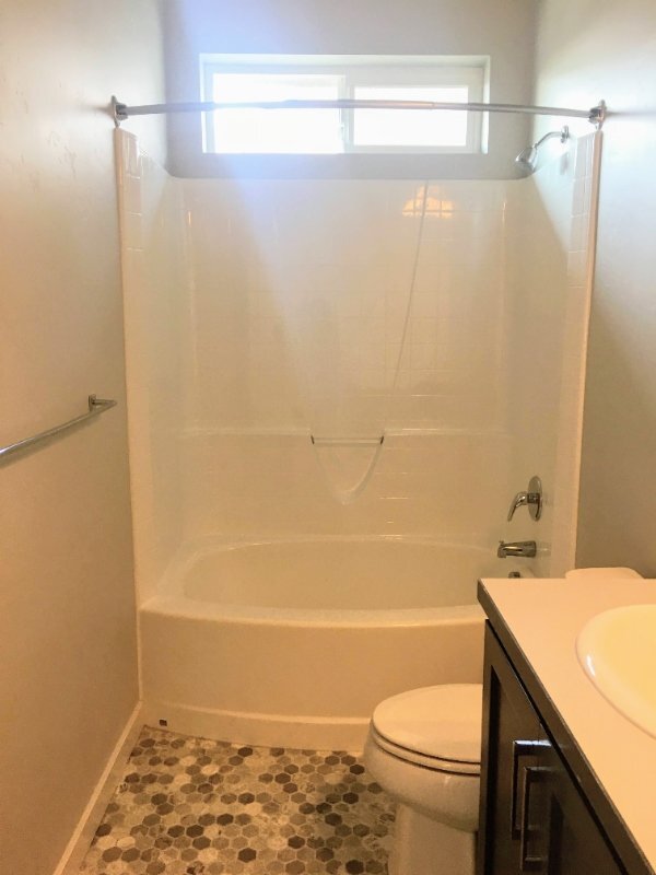 Building Photo - Spacious 4-Bedroom Rental Home with Quartz Countertops in Meridian!