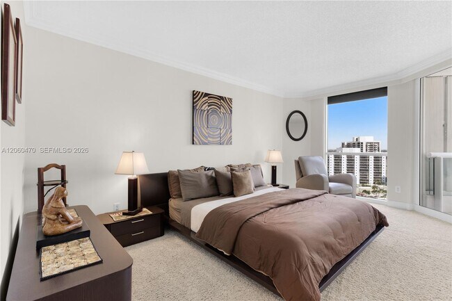 Building Photo - 21055 Yacht Club Dr