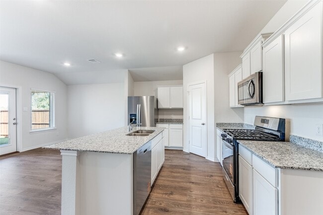 Building Photo - 1704 Basalt Ln