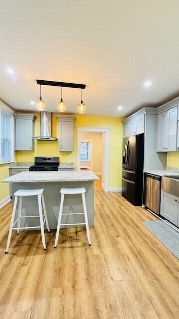 Building Photo - 218 Wachusett St