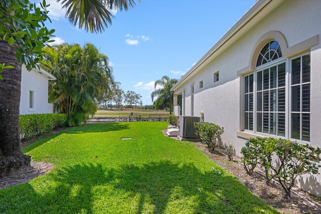 Building Photo - 12200 Sunnydale Dr