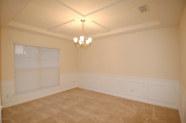Building Photo - 558 Amber Creek Dr