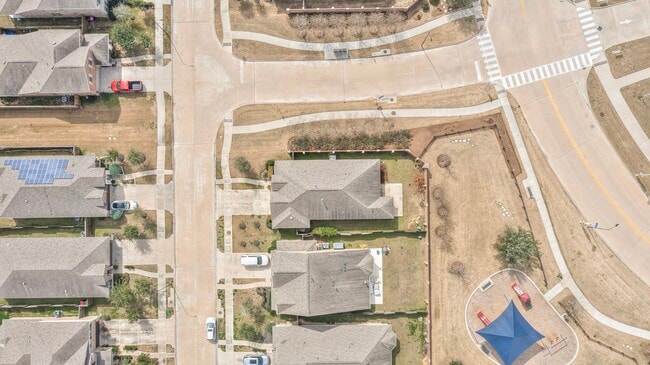 Building Photo - 6723 Barrington Crk Trce