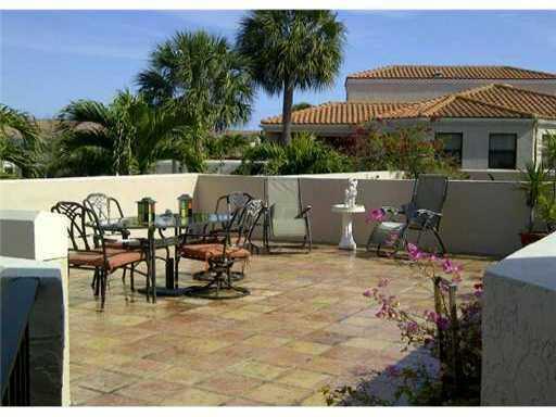 Building Photo - 6654 Villa Sonrisa Dr