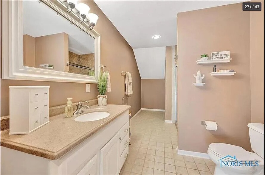 Building Photo - 2528 Aldringham Rd