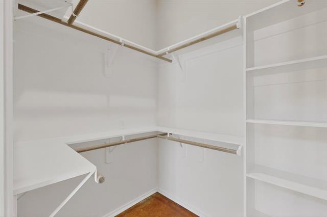 Building Photo - 1471 W Kaufman St