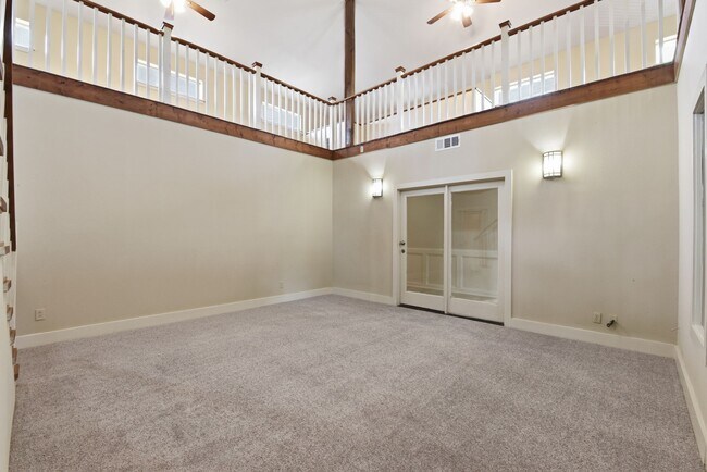 Building Photo - 9052 Zapata Way