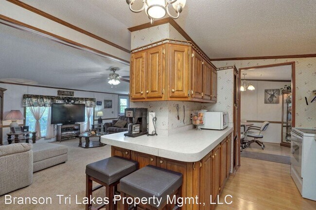 Building Photo - 3 br, 2 bath House - 199 Seminole Rd.