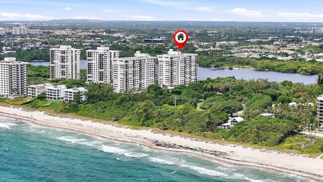 Building Photo - 2121 N Ocean Blvd