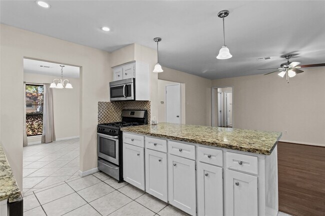 Building Photo - 5511 Verdome Ln