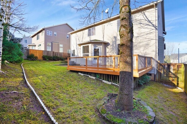 Building Photo - 4Bd/2.5Ba Two Story House - Available Soon!