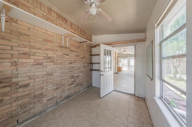 Building Photo - 9216 Quarter Horse Ln