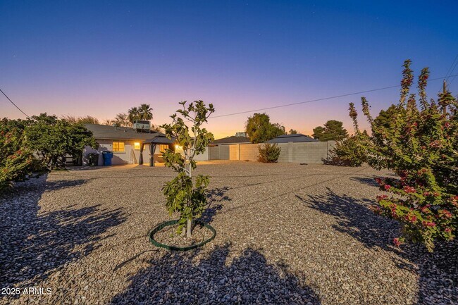 Building Photo - 2607 N 51st St