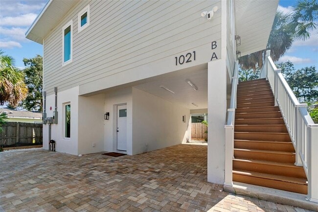 Building Photo - 1021 Douglas Ave