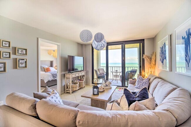 Building Photo - 4250 N Hwy A1A