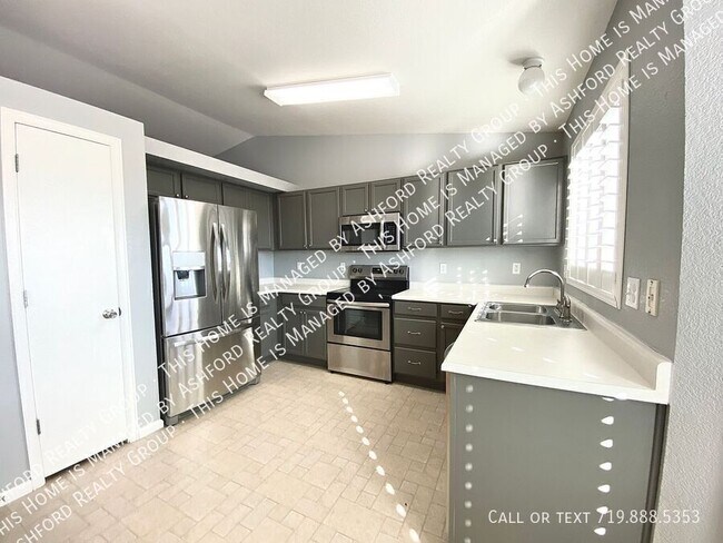 Building Photo - 5719 Ansel Dr