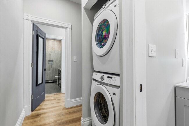 Building Photo - 7358 Pershing Ave