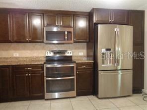 Building Photo - 9105 Tudor Dr