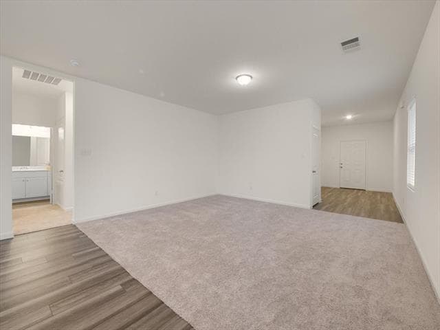 Building Photo - 617 Delaware Ave