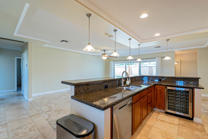 Building Photo - 5201 N 18th Pl