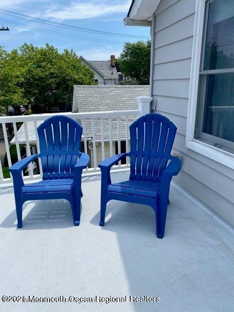 Building Photo - 82 Franklin Ave