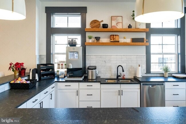 Building Photo - 9204 Hudson Ct