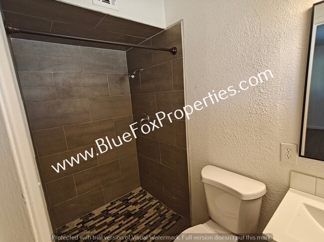 Building Photo - 3310 W Calle Toronja