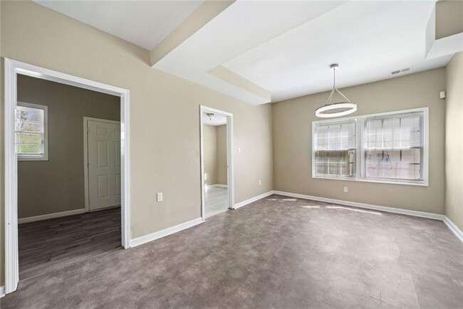 Building Photo - 92 Ormond St SE