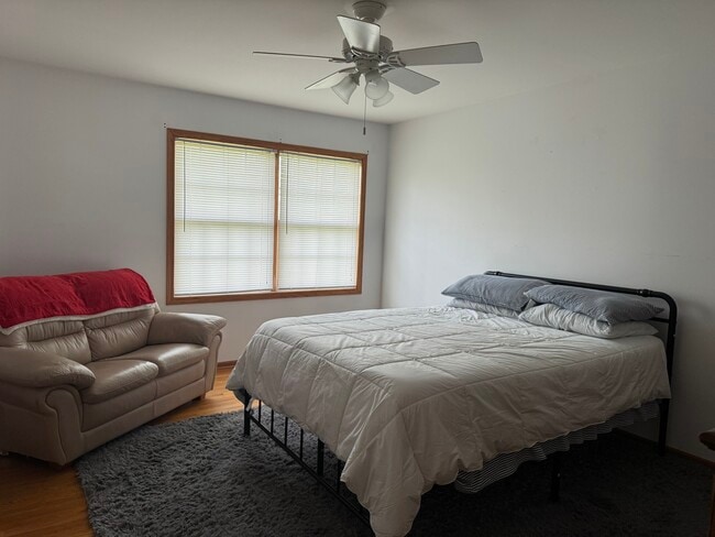 Building Photo - 11754 Pebble Beach Dr