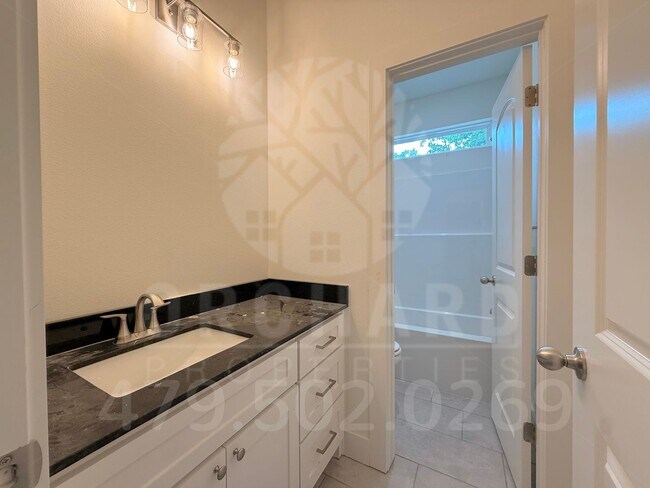Building Photo - Bella Vista Single-Family Home- 2 Bed/ 2 Bath- Well-Designed Fernley Plan