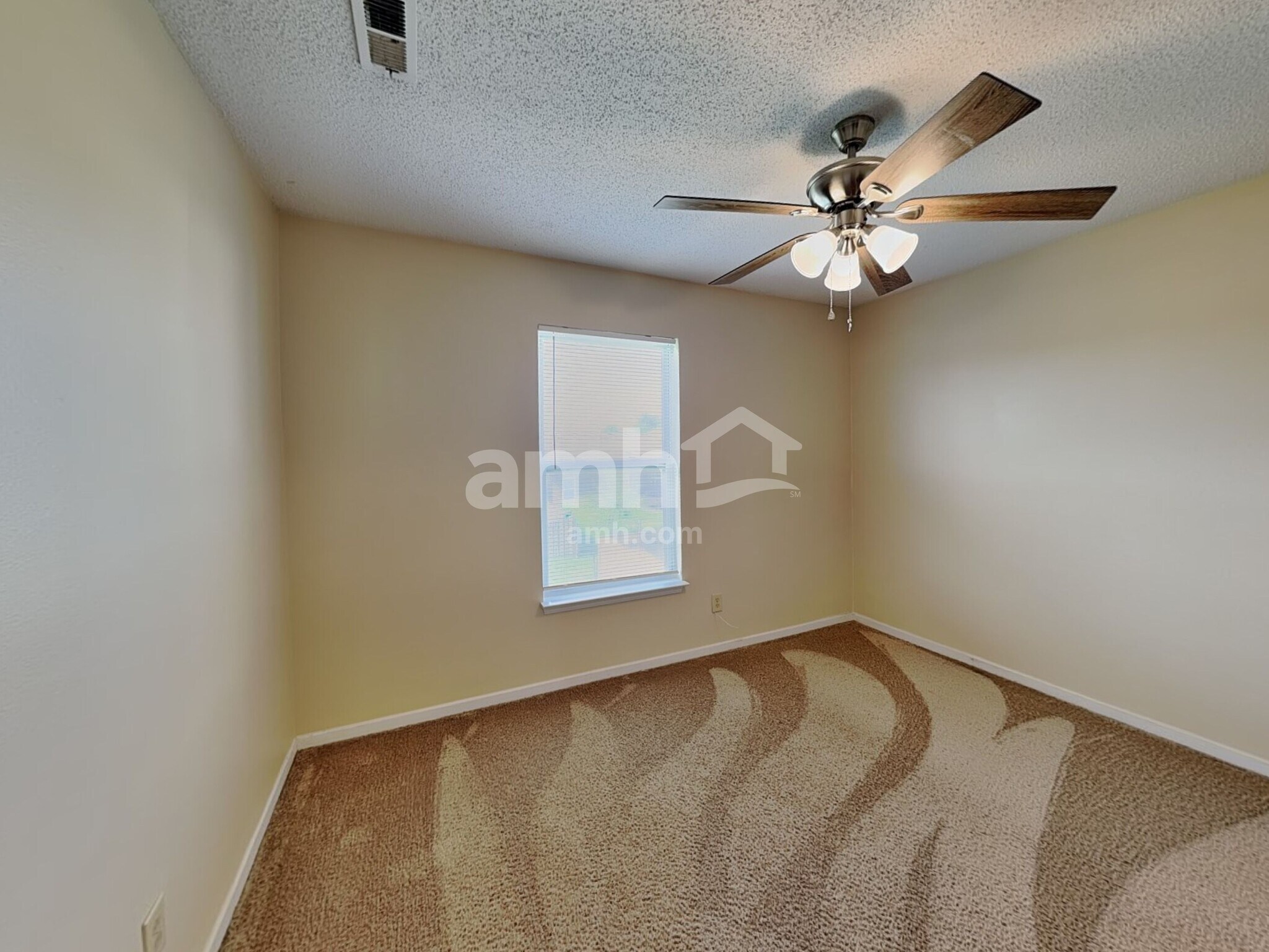 Building Photo - 1722 Brassica Way
