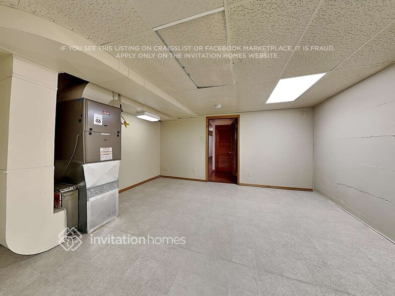 Building Photo - 617 S 301st St