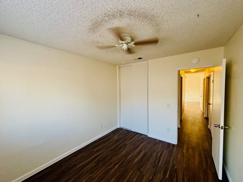 Building Photo - 43214 Archwood Way